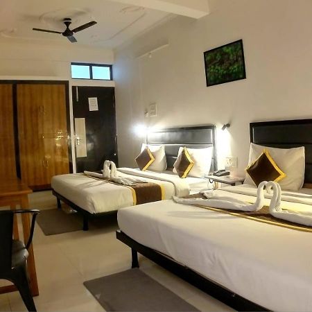 Holidayy Inn Prayagraj Exterior photo