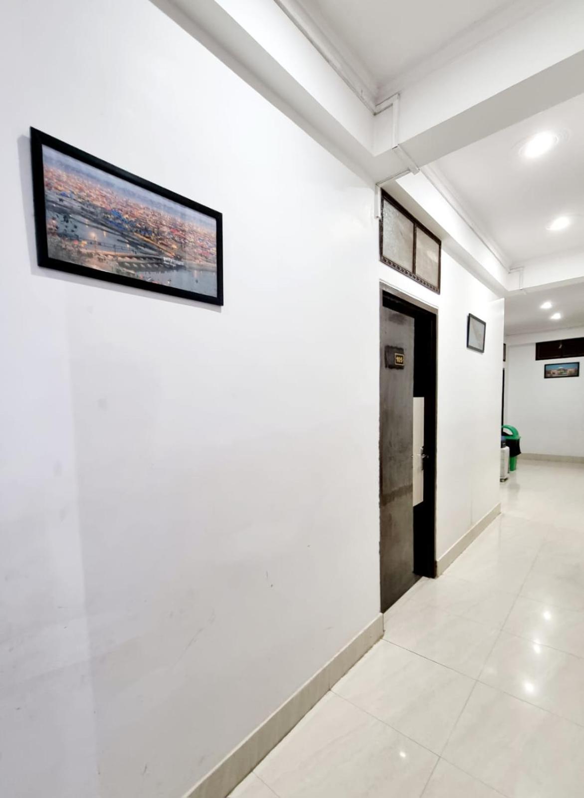 Holidayy Inn Prayagraj Exterior photo